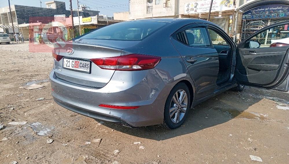 هیوندای ئەلەنترا